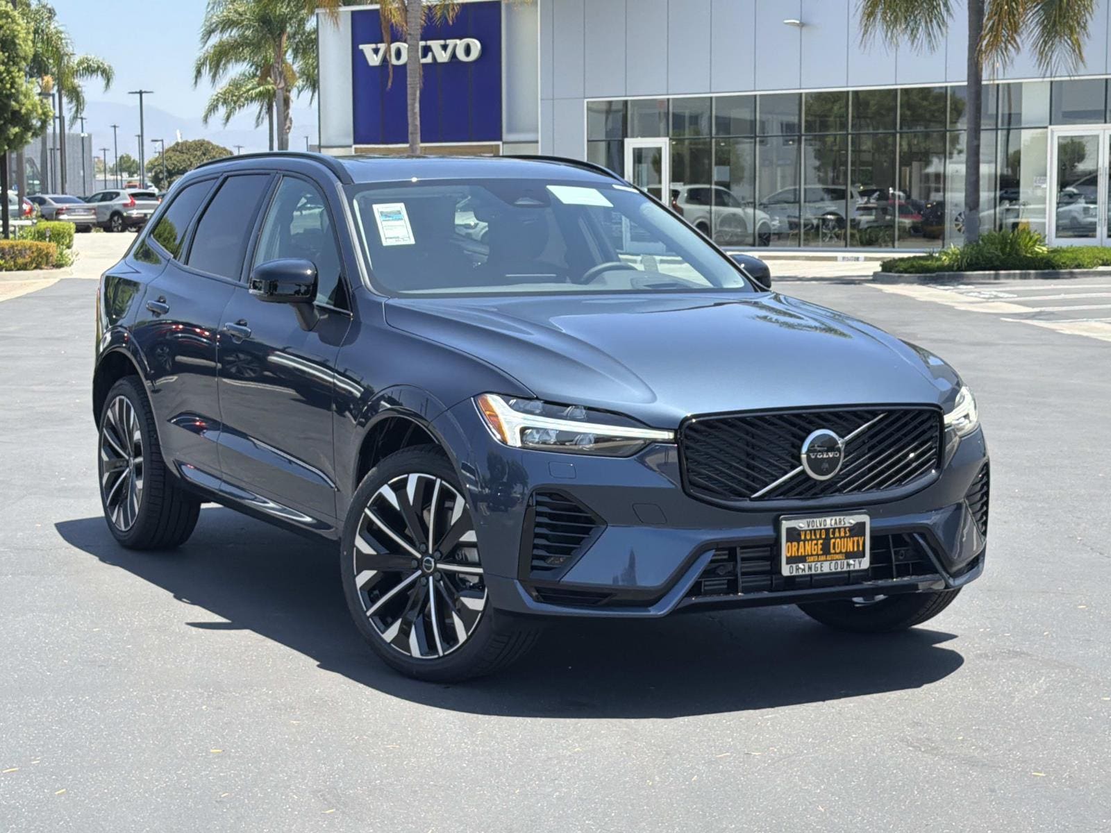 2026 Volvo XC60 plug-in hybrid
