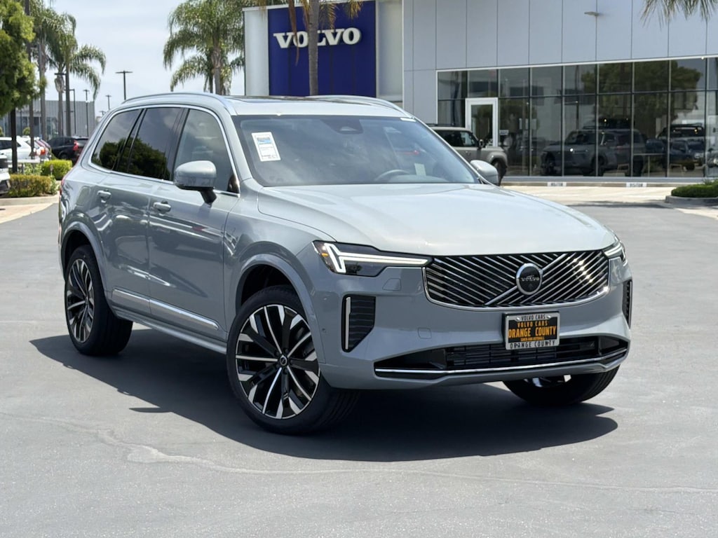 New 2026 Volvo XC90 plug-in hybrid T8 Plus 6-Seater SUV