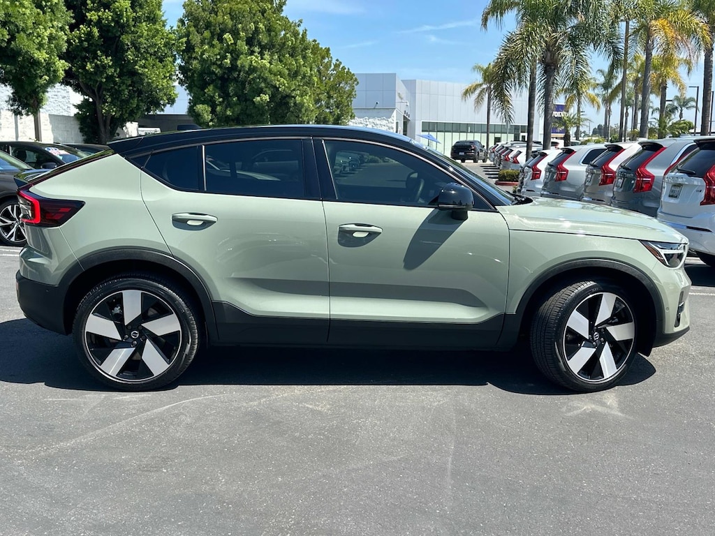 Certified 2022 Volvo C40 Recharge Pure Electric P8 eAWD Ultimate Sport Utility