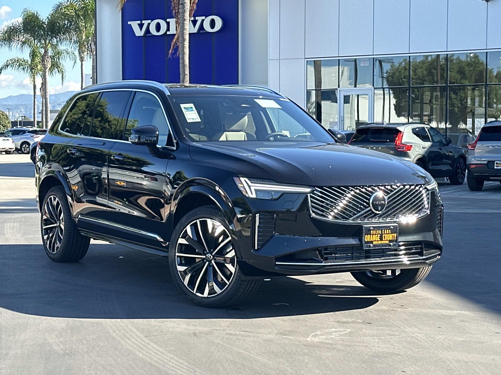 2026 Volvo XC90 Plus's photo