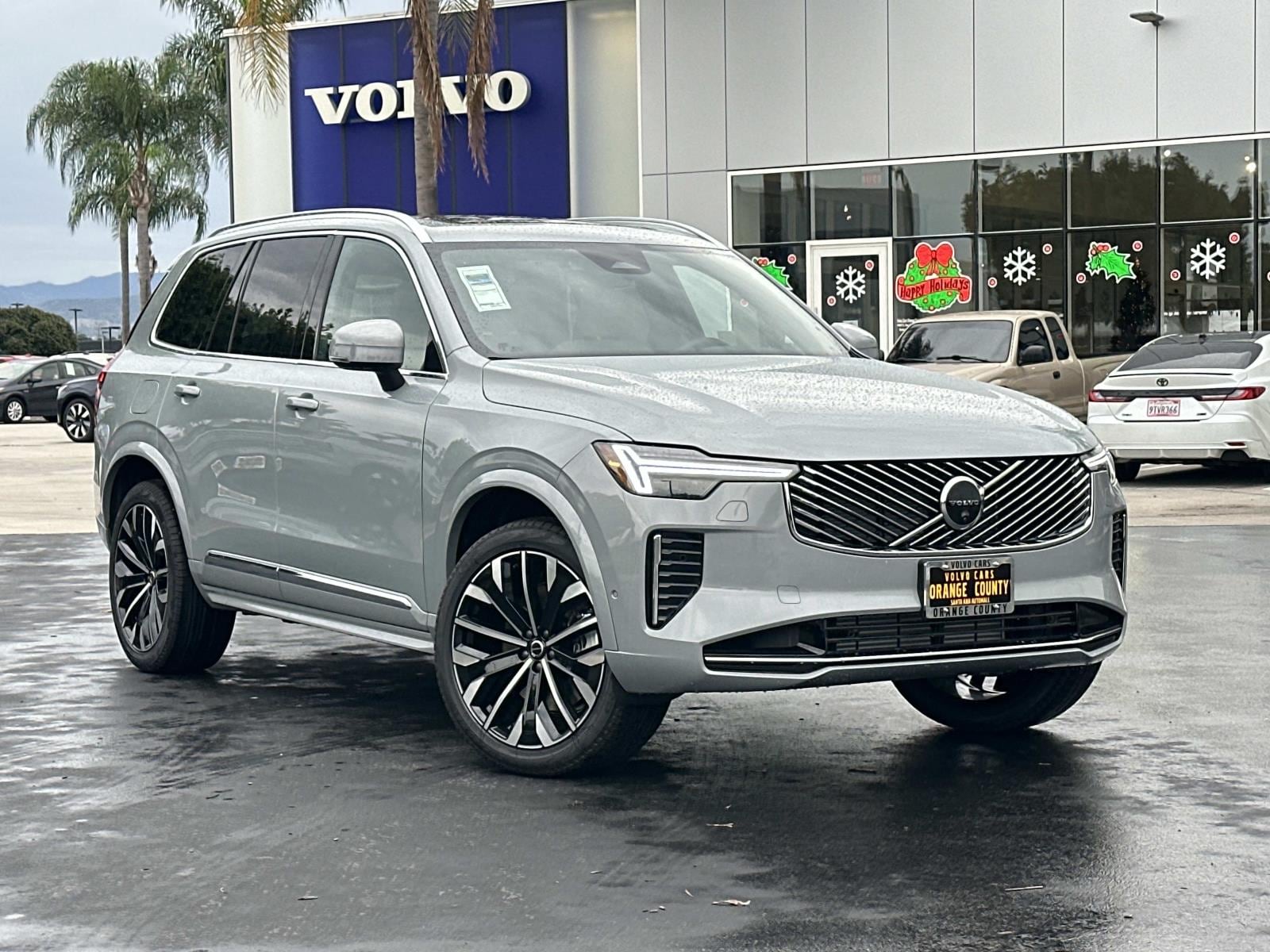 2026 Volvo XC90 Plus's photo