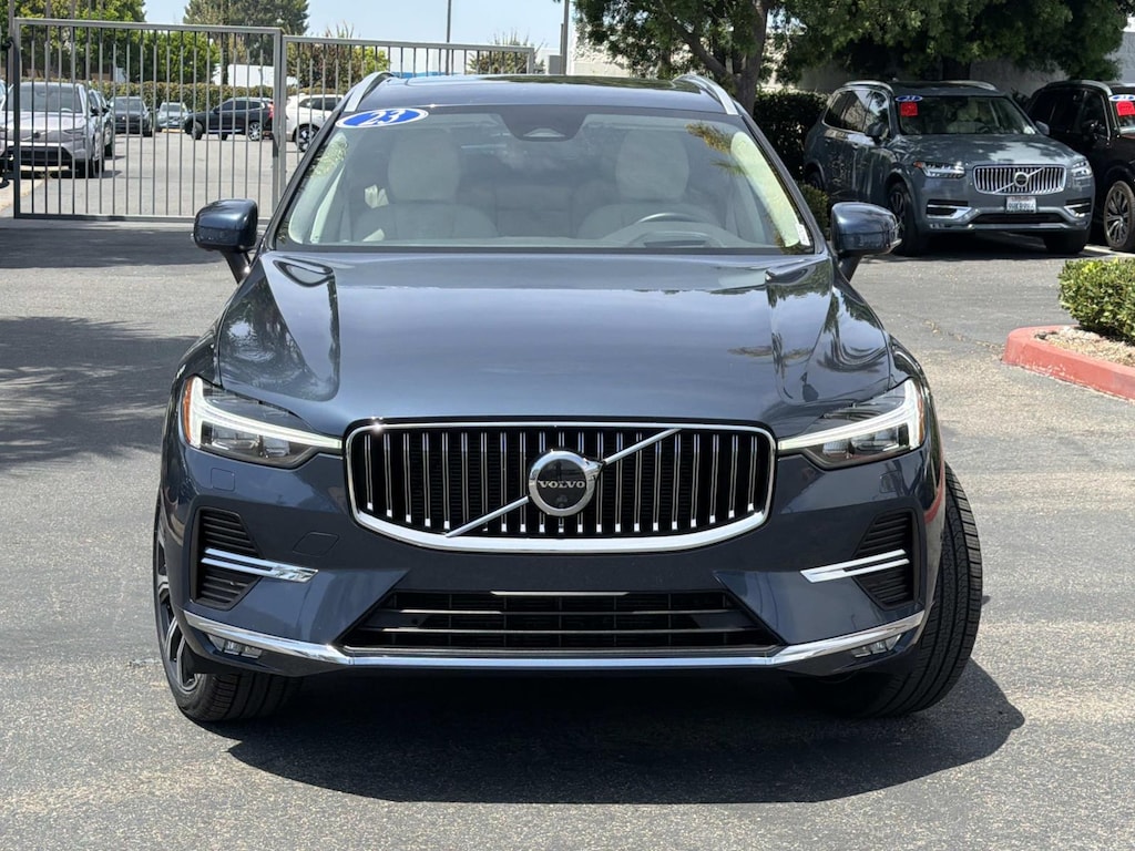 Certified 2023 Volvo XC60 B5 AWD Ultimate Bright Theme Sport Utility
