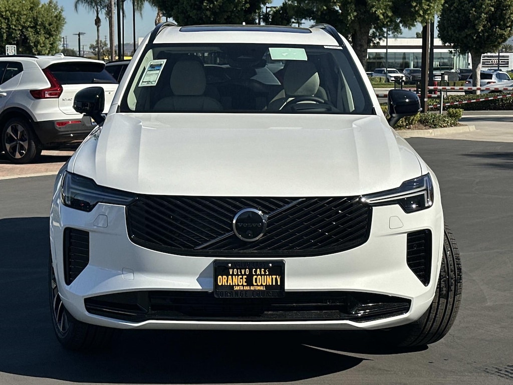 New 2026 Volvo XC90 B6 Ultra Dark Theme 6-Seater SUV