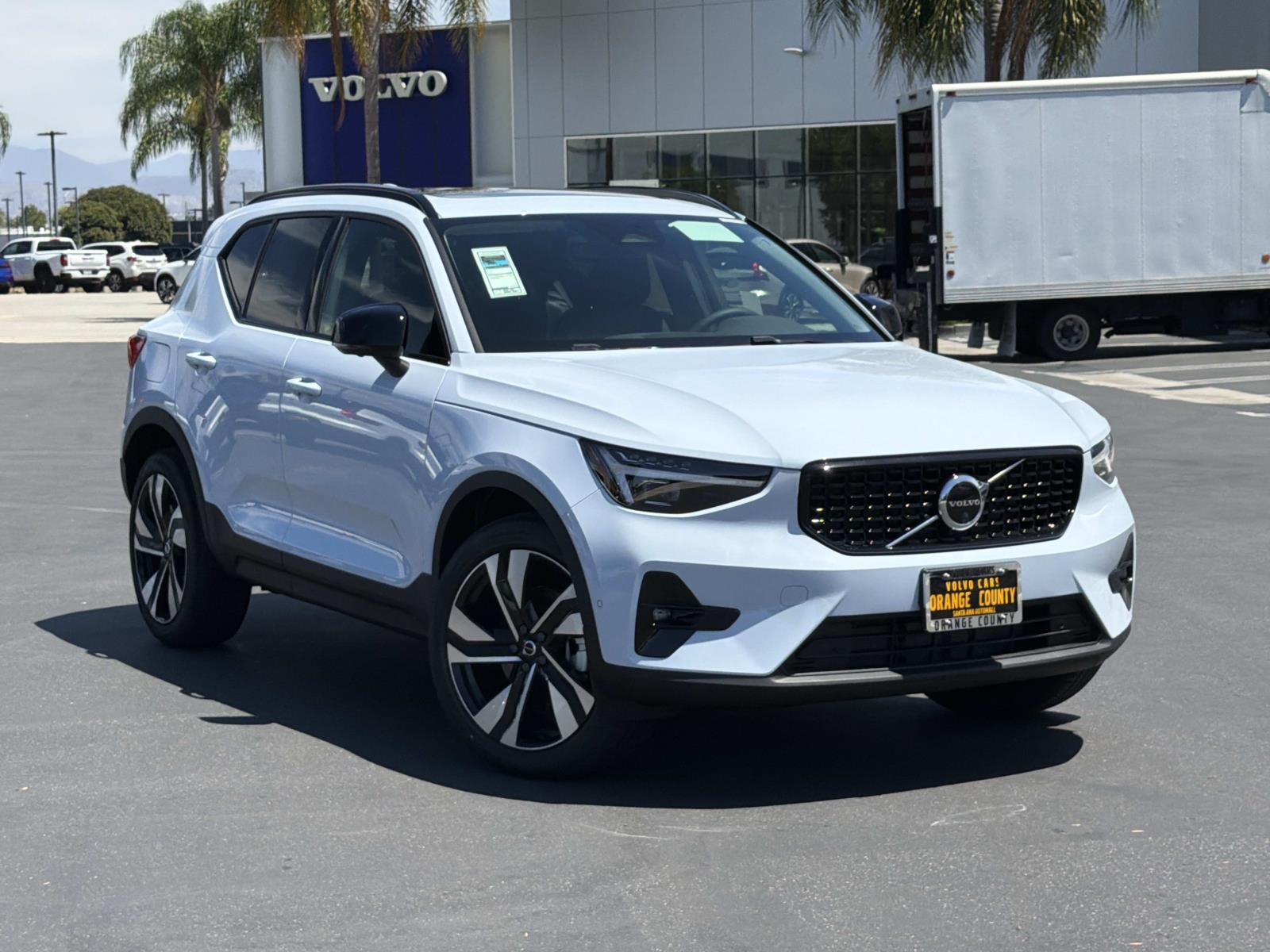 2026 Volvo XC40