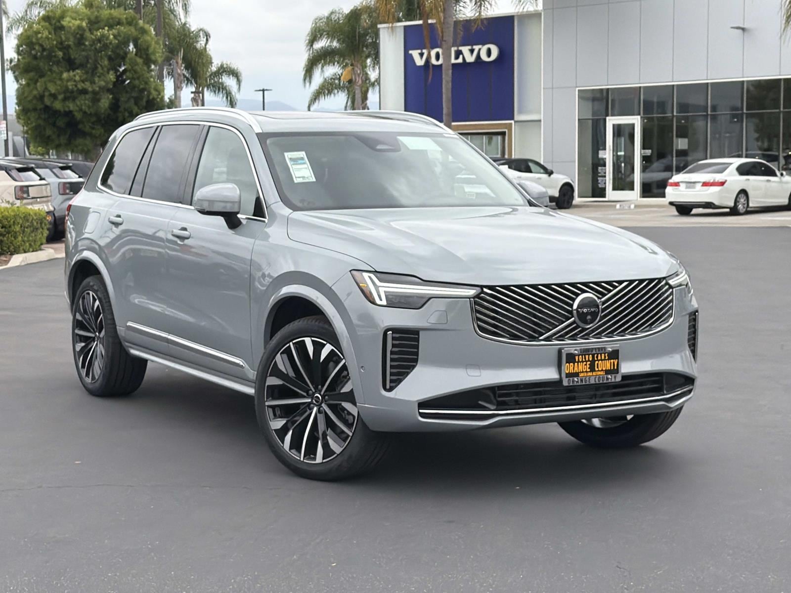 2026 Volvo XC90 B6 Plus 7-Seater