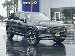 2026 Volvo XC90 plug-in hybrid