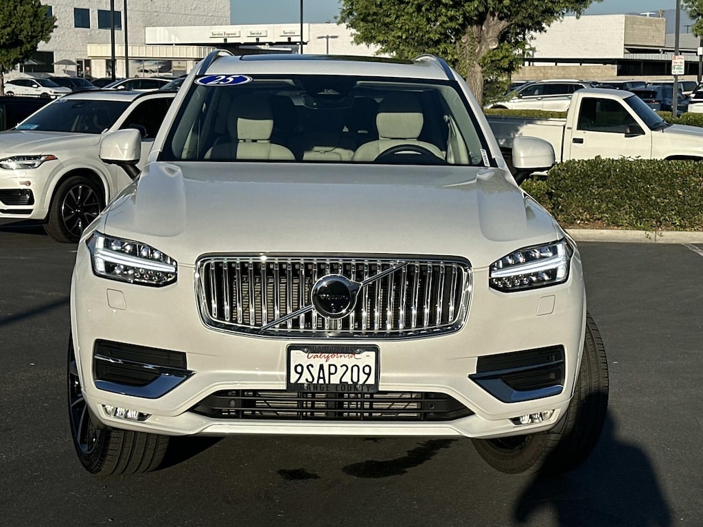 Certified 2025 Volvo XC90 B6 AWD Plus 7-Seater Sport Utility