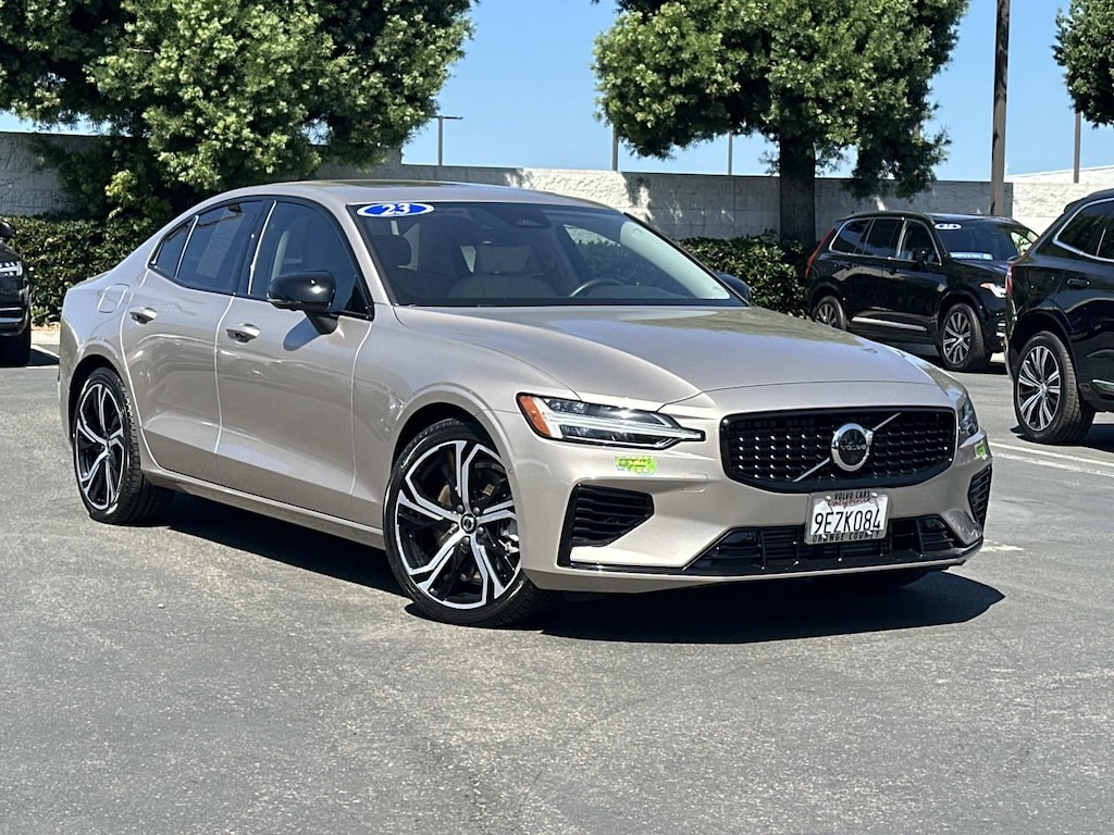 Certified 2023 Volvo S60 Recharge Plug-In Hybrid T8 eAWD PHEV Plus Dark Theme Car