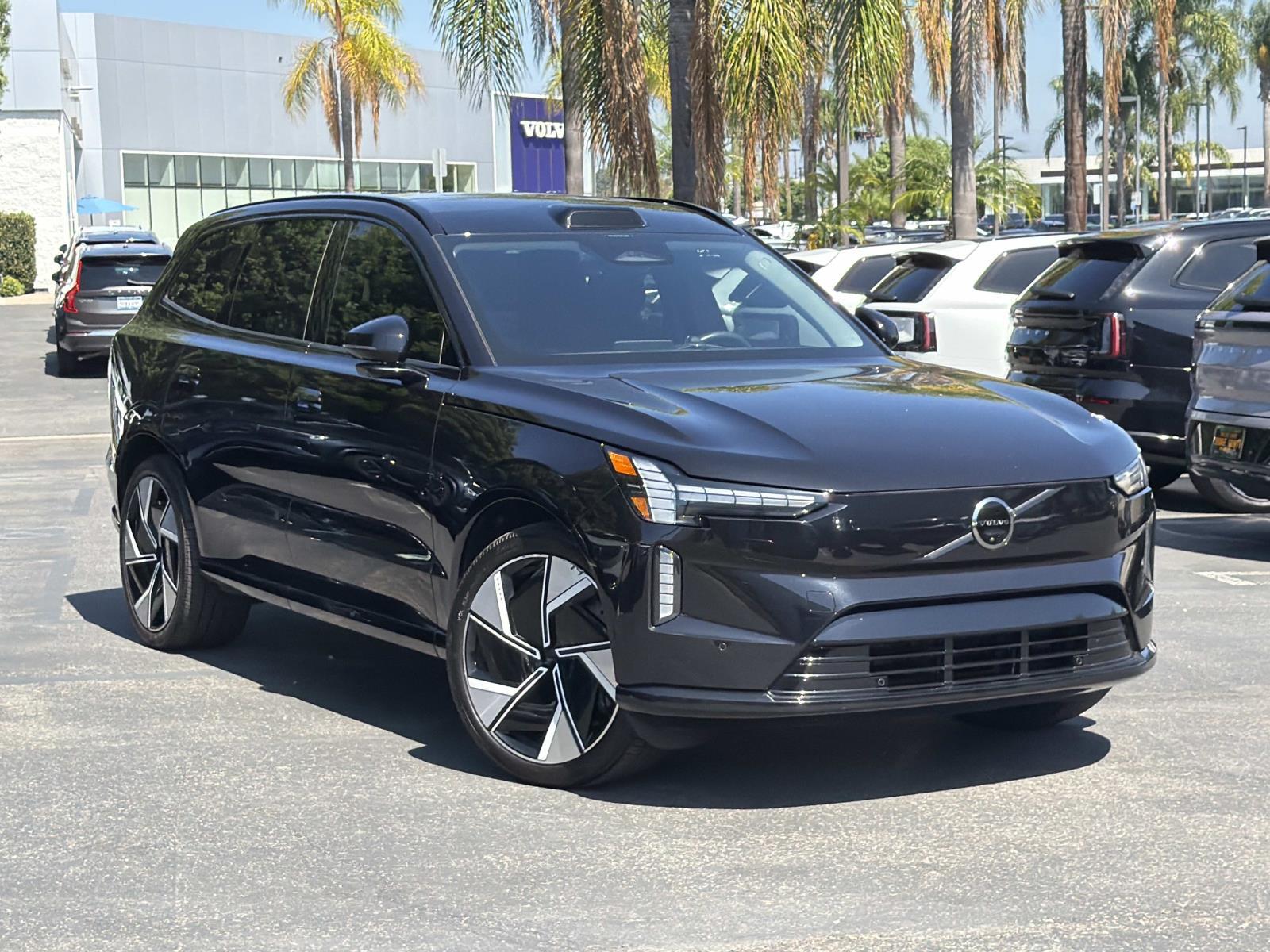  Volvo EX90