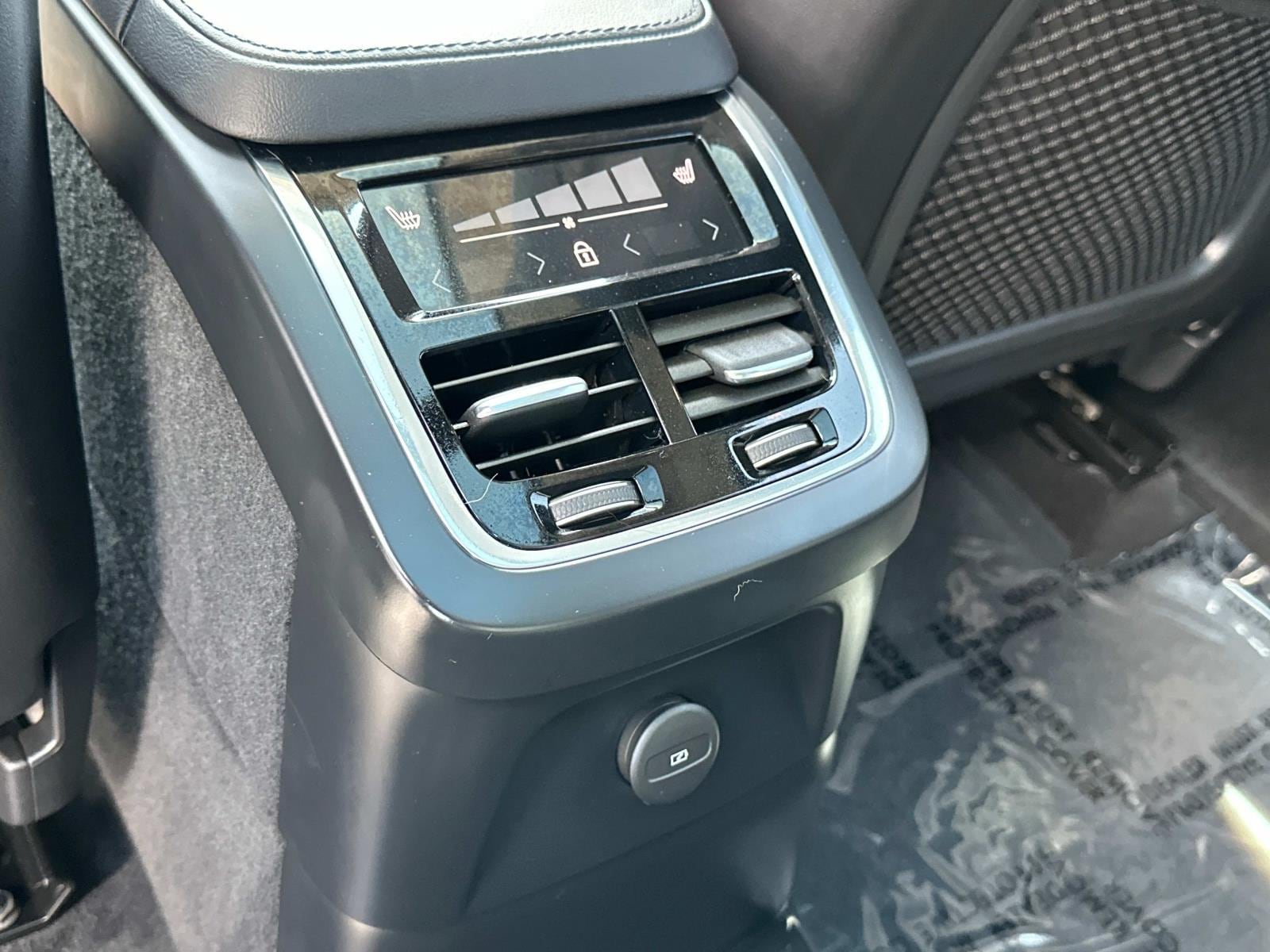 2023 Volvo XC90 Plus - Photo 29