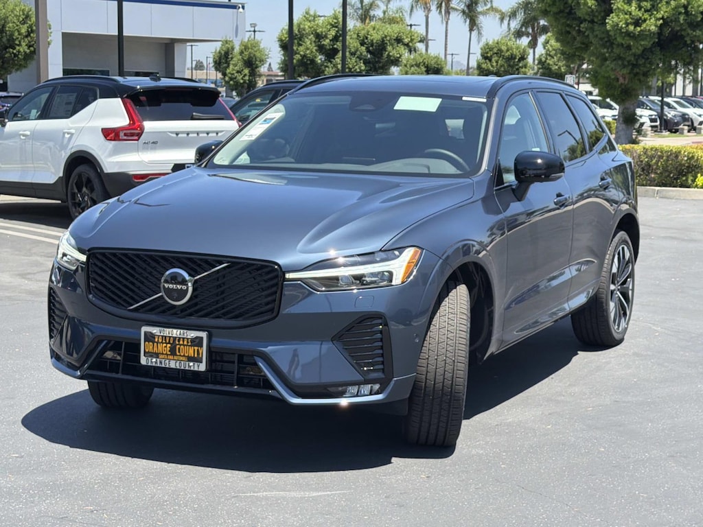 New 2026 Volvo XC60 B5 Plus SUV