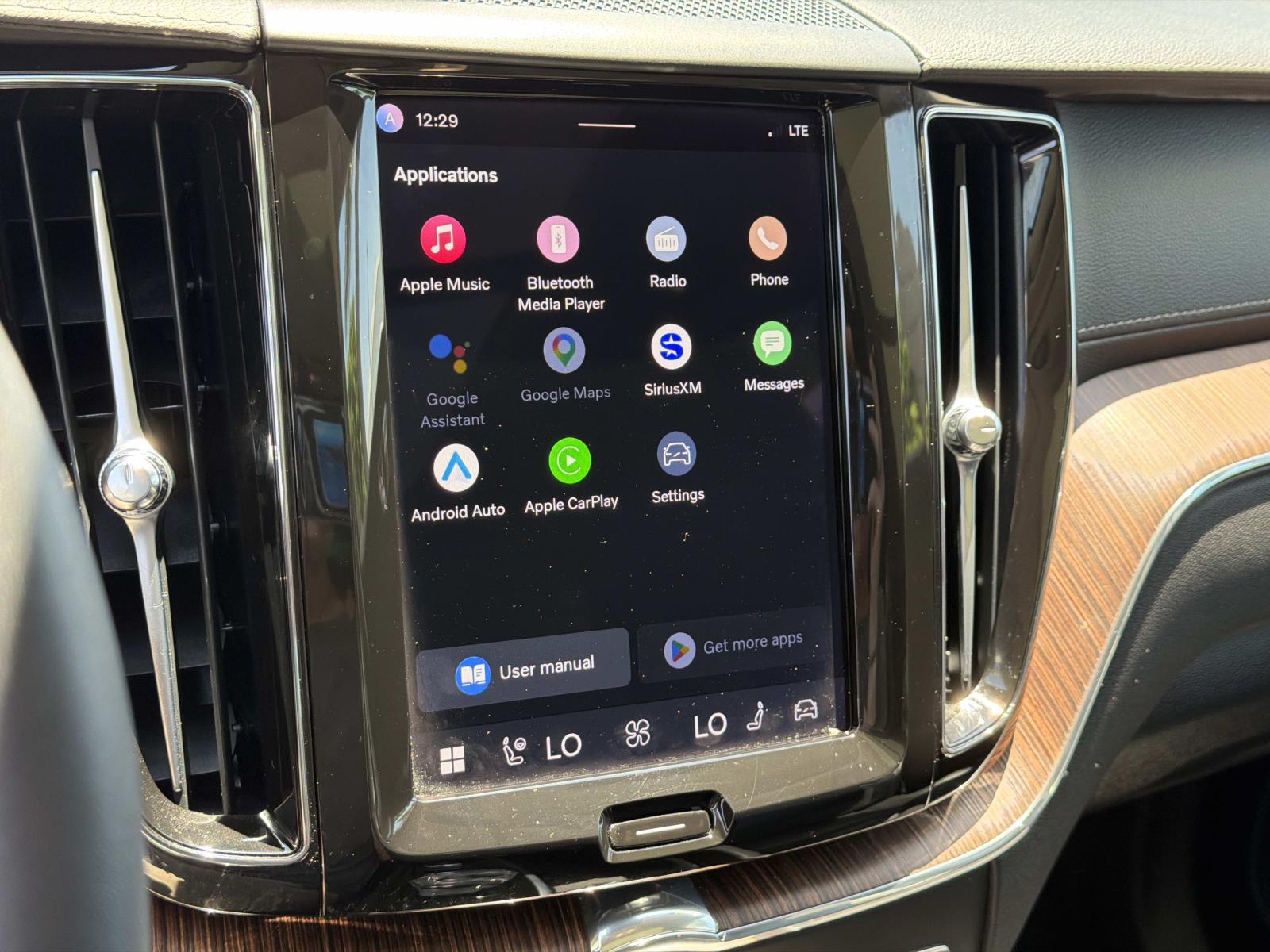 2023 Volvo XC60 Ultimate - Photo 11