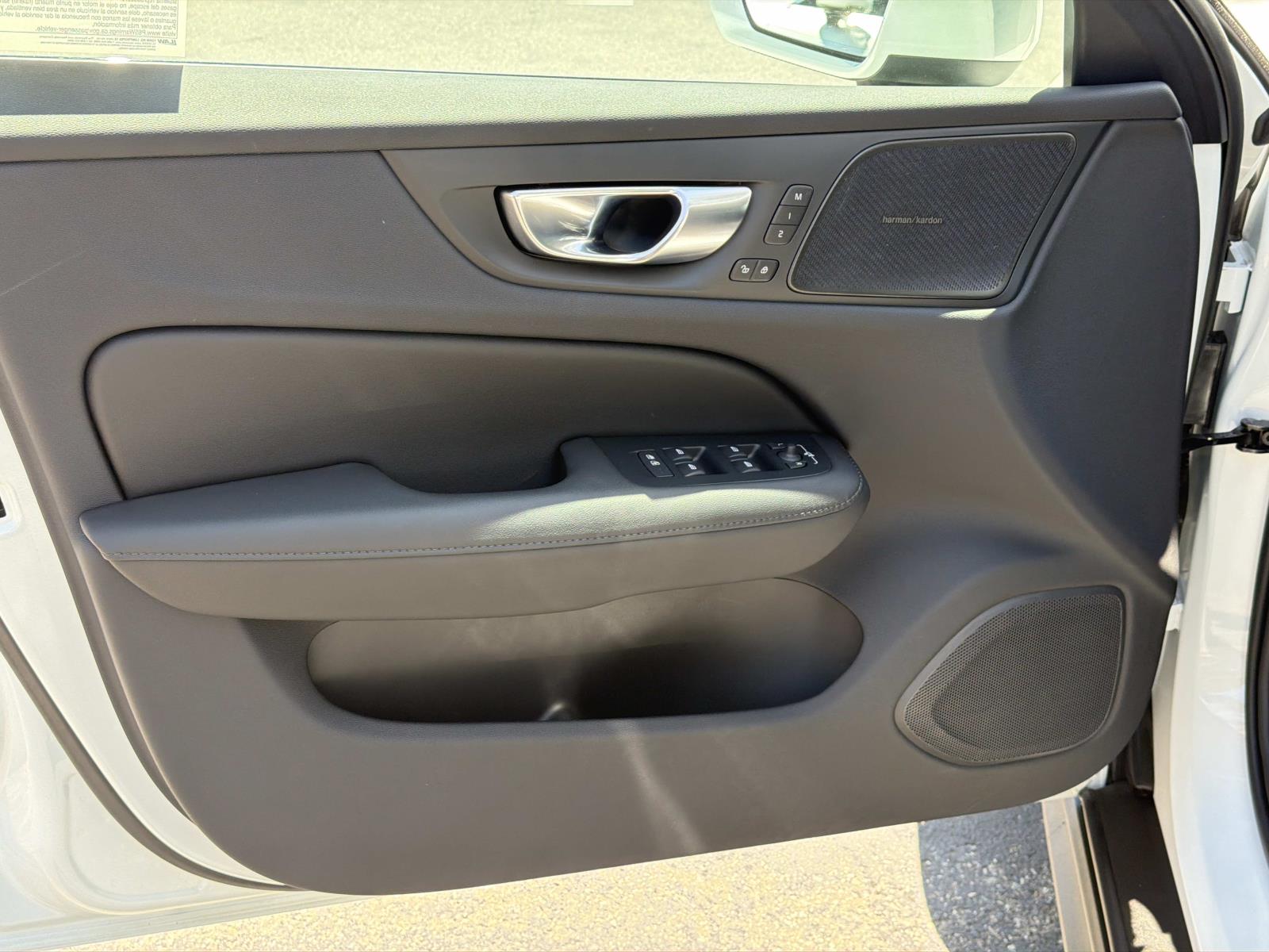 2026 Volvo V60 Cross Country Plus - Photo 15