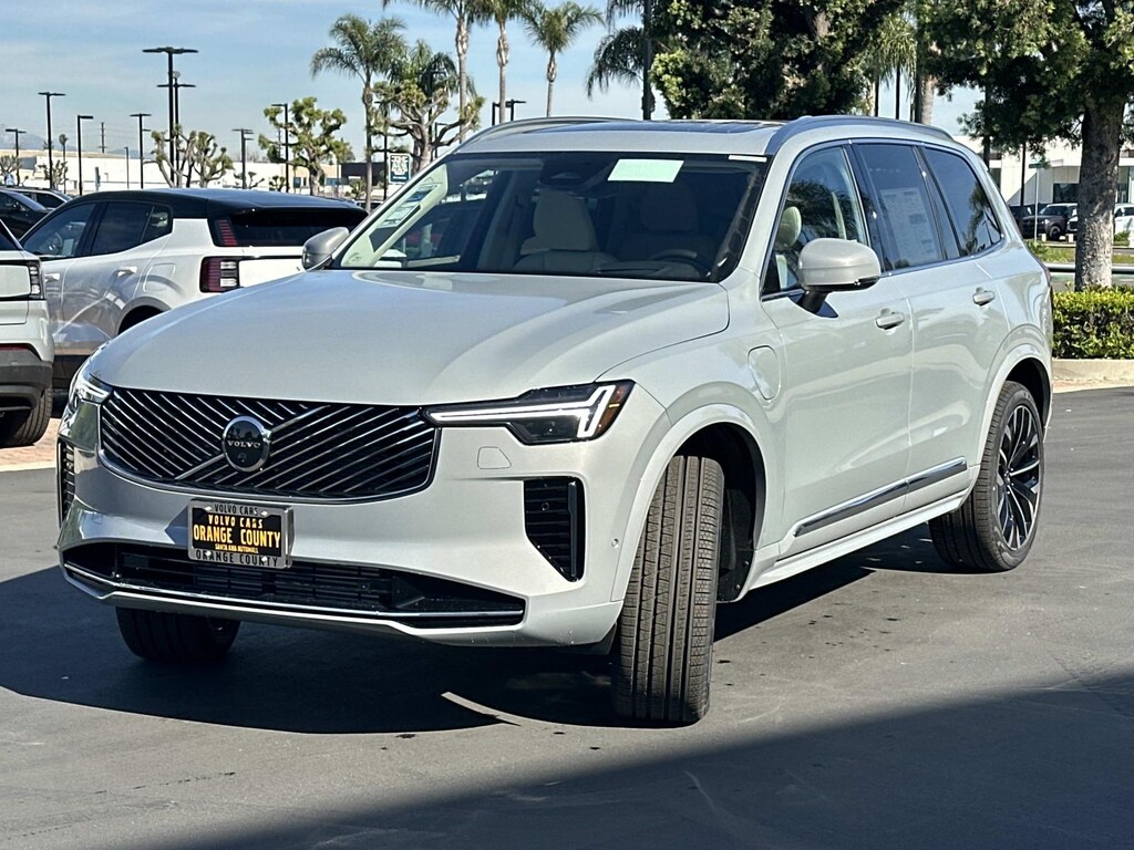 New 2026 Volvo XC90 plug-in hybrid T8 Ultra 7-Seater SUV