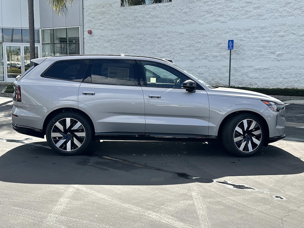 New 2025 Volvo EX90 Twin Motor Performance Ultra 7-Seater SUV