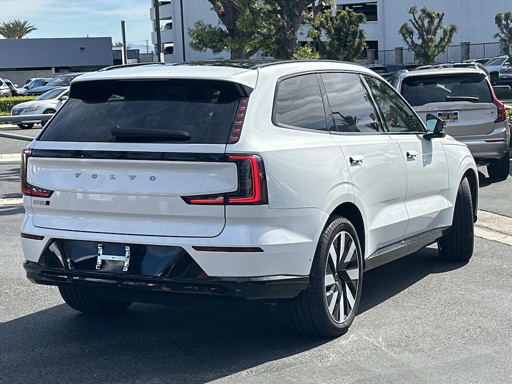 Certified 2025 Volvo EX90 Twin Motor Ultra 6-Seater Sport Utility