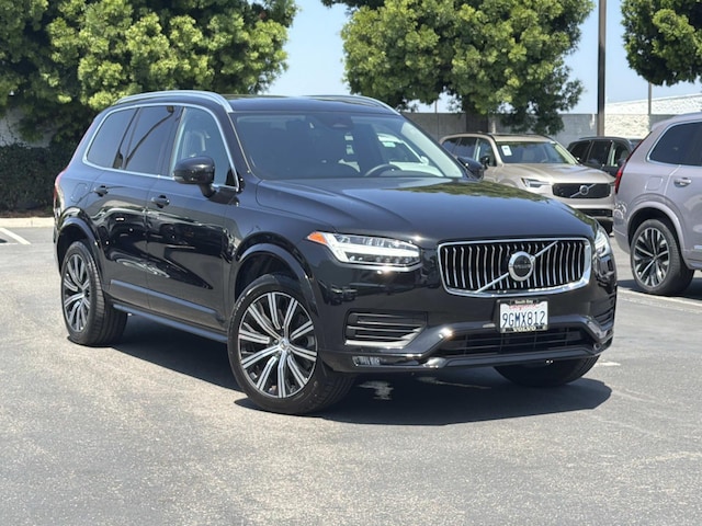 2023 Volvo XC90 B5 AWD Core 7P Sport Utility