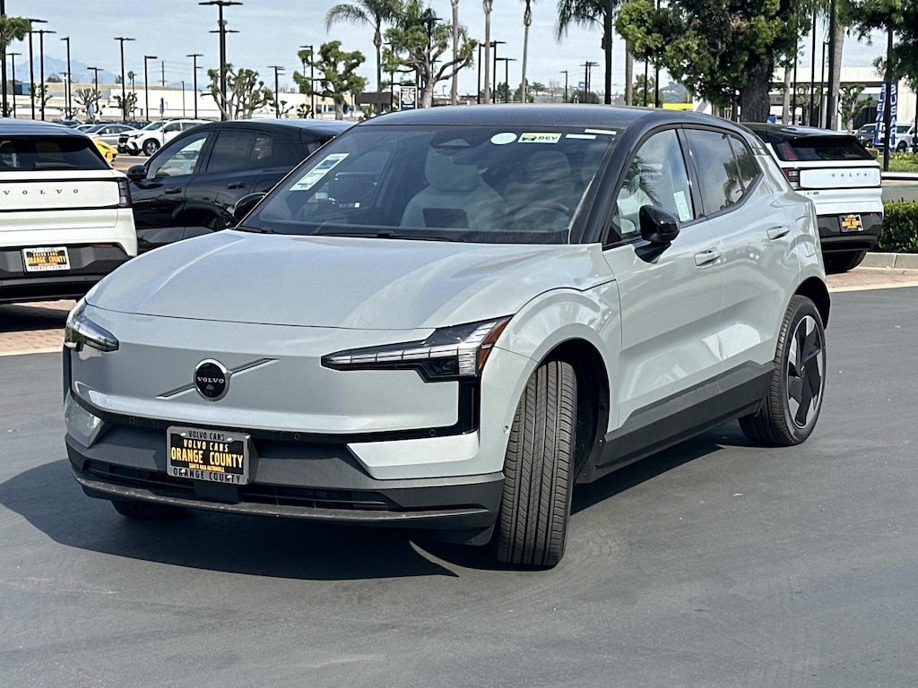 New 2026 Volvo EX30 Twin Motor Ultra SUV