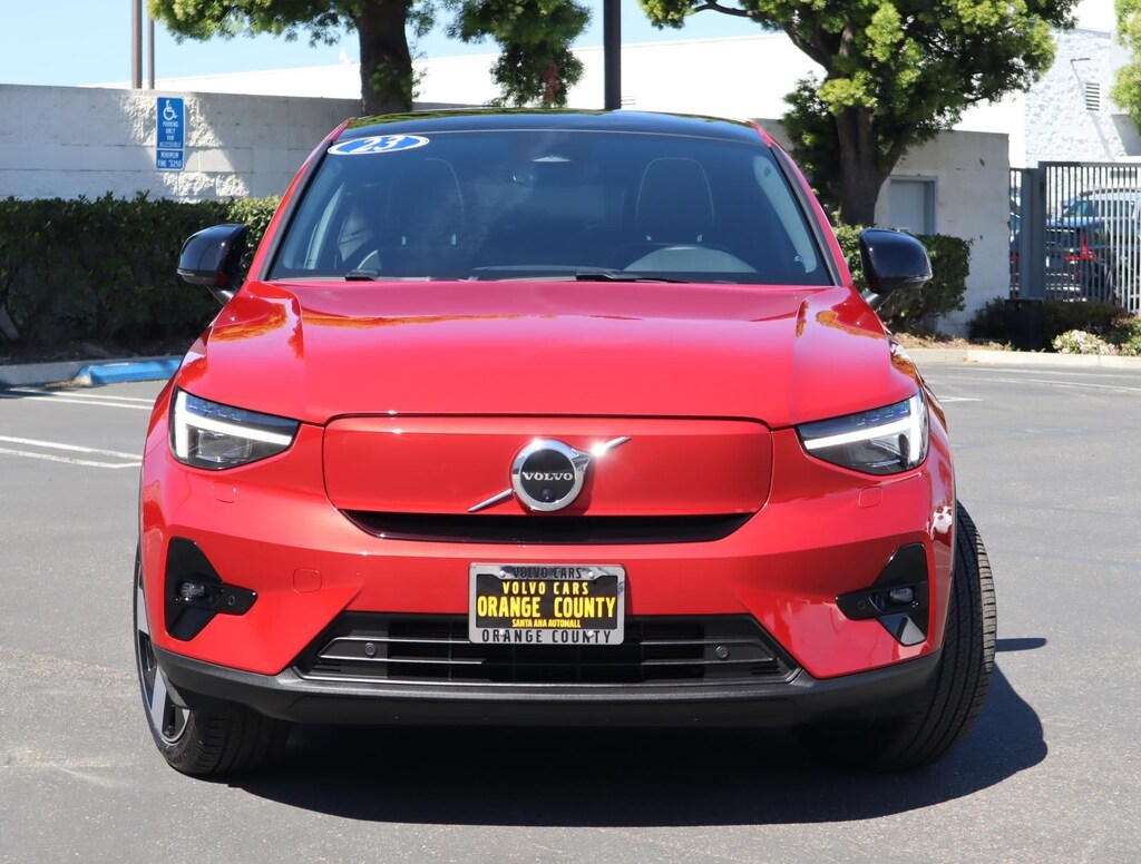 Certified 2023 Volvo C40 Recharge Pure Electric Twin eAWD Ultimate Sport Utility