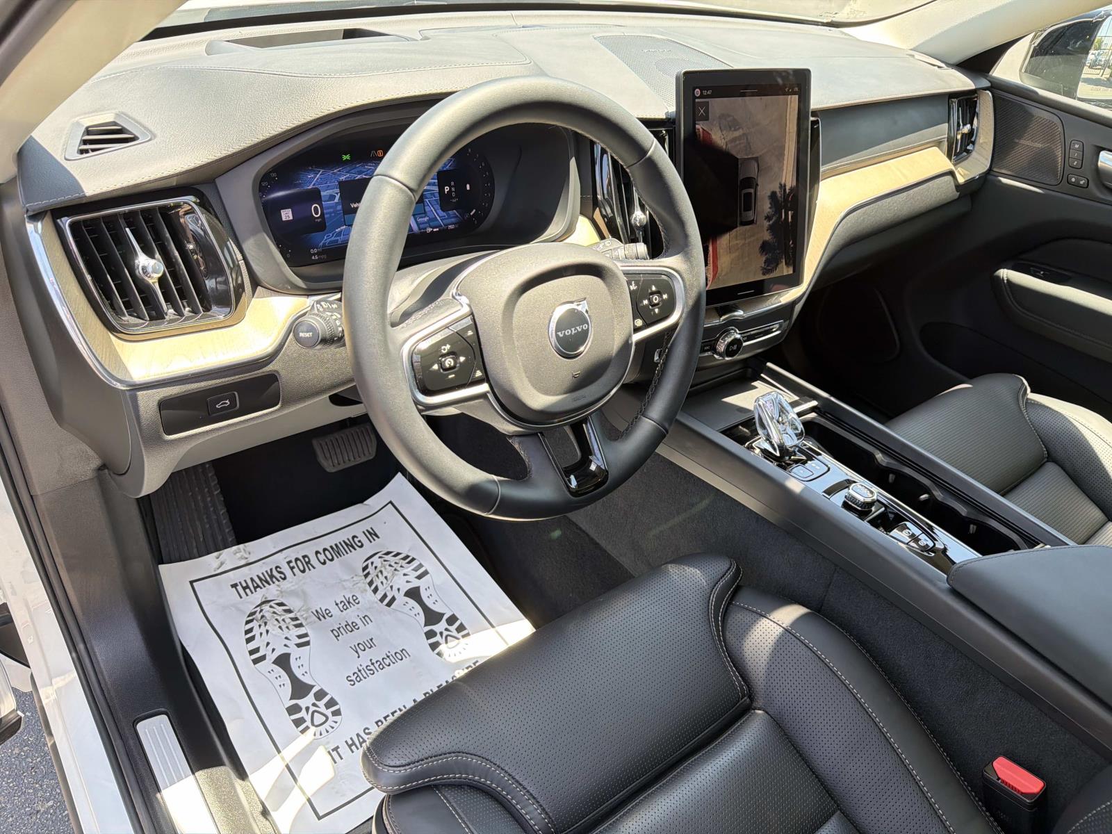2026 Volvo XC60 Ultra - Photo 9
