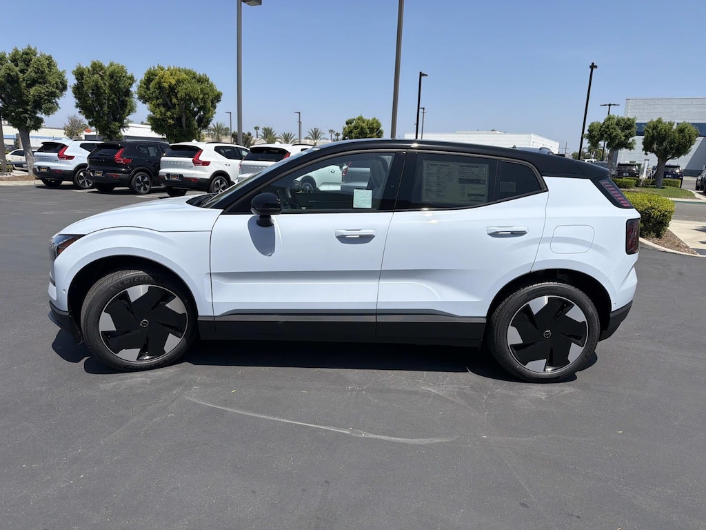New 2026 Volvo EX30 Twin Motor Ultra SUV