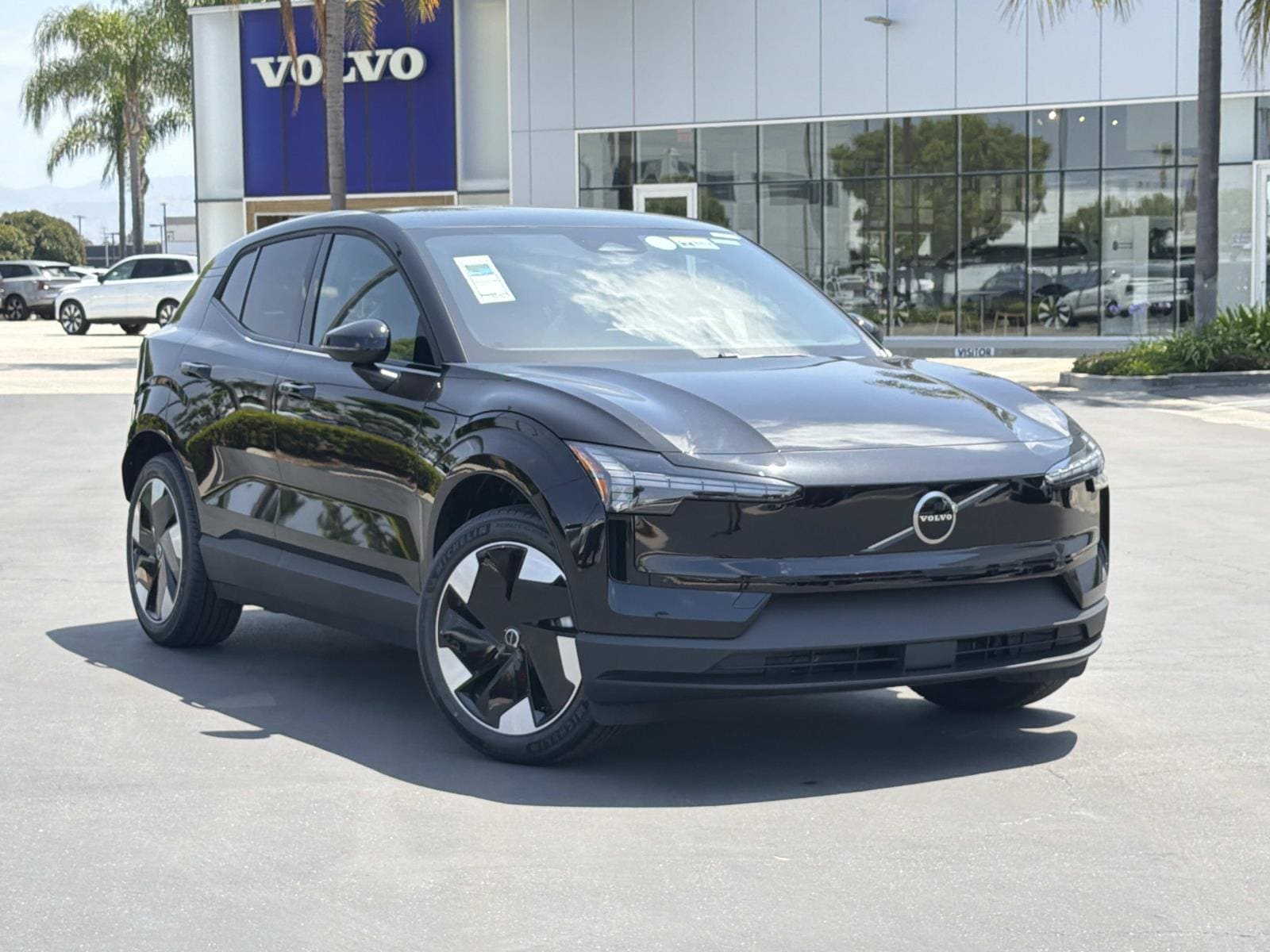 2026 Volvo EX30 Single Motor Plus's photo
