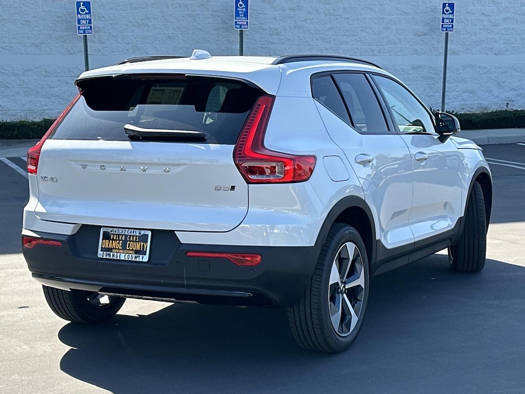 New 2026 Volvo XC40 B5 Plus SUV
