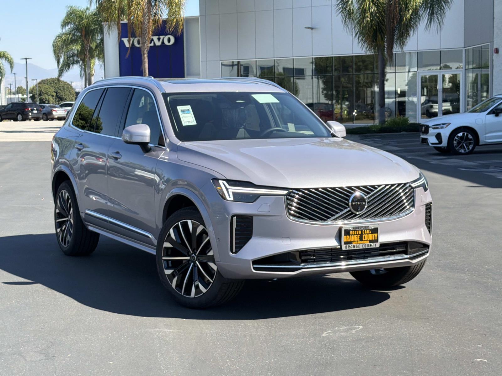 2026 Volvo XC90 plug-in hybrid T8 Plus 7-Seater eAWD SUV