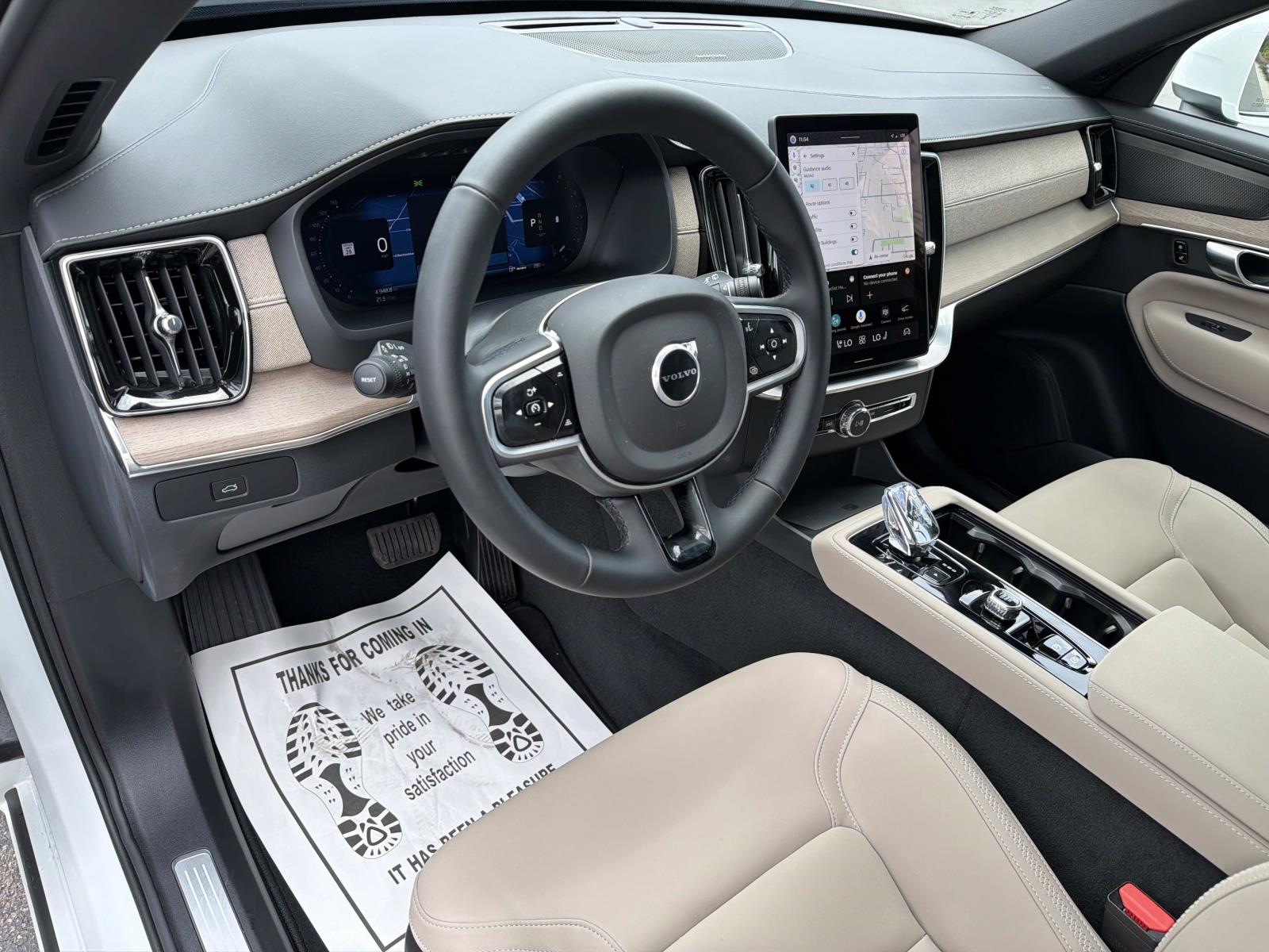 2026 Volvo XC90 Plus - Photo 9