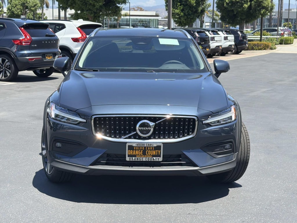New 2026 Volvo V60 Cross Country B5 Plus Wagon