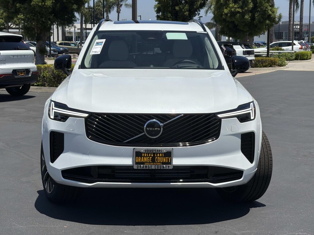 New 2026 Volvo XC90 plug-in hybrid T8 Ultra Dark Theme 7-Seater SUV