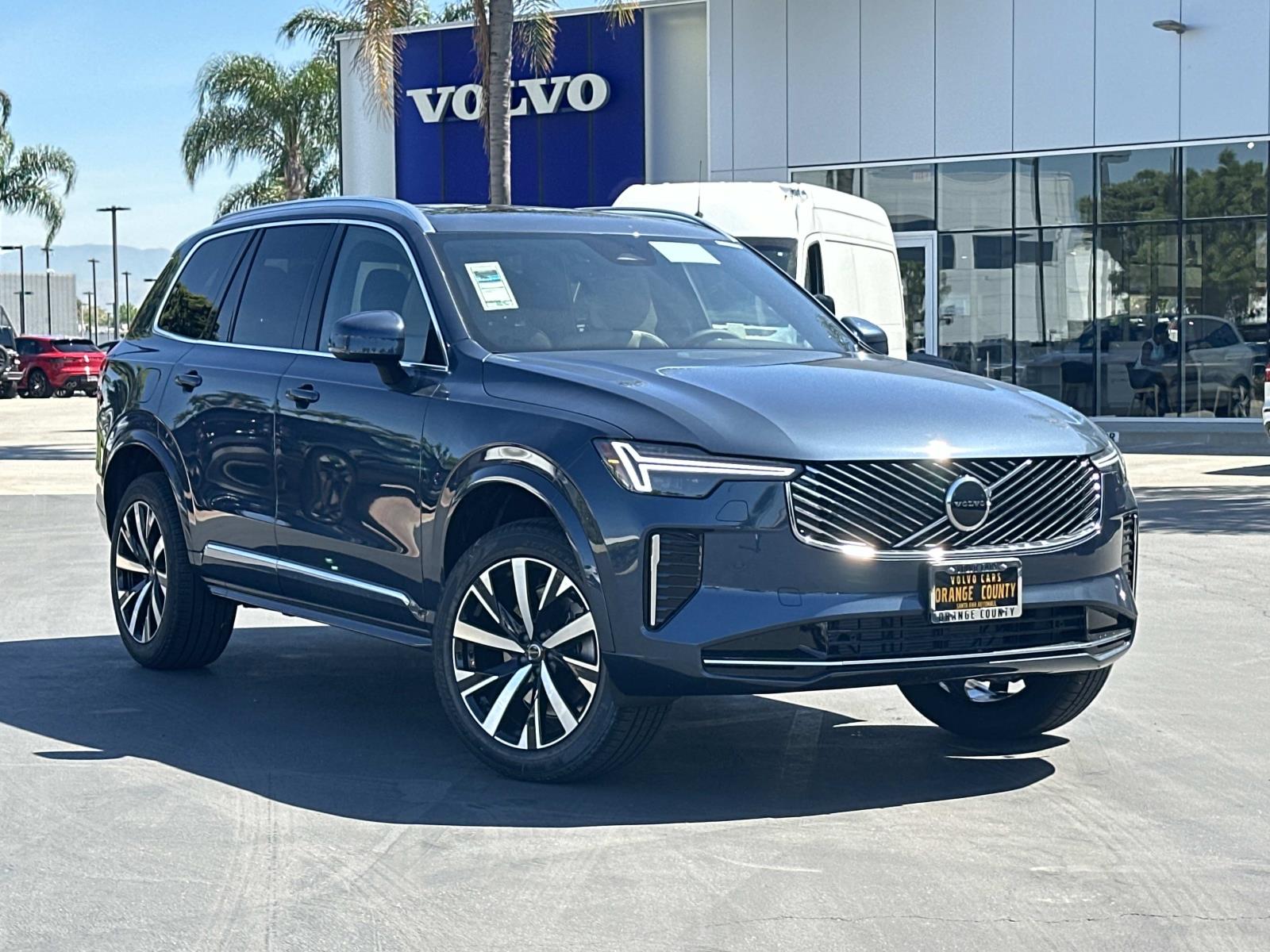 2026 Volvo XC90 B6 Core