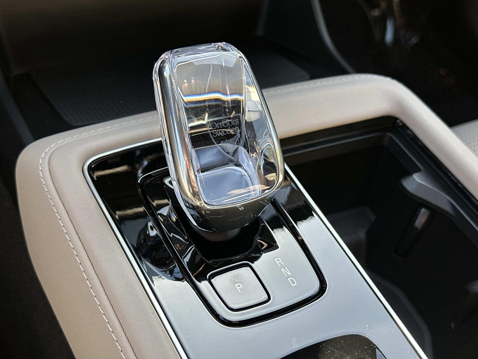 2026 Volvo XC90 Ultra - Photo 14