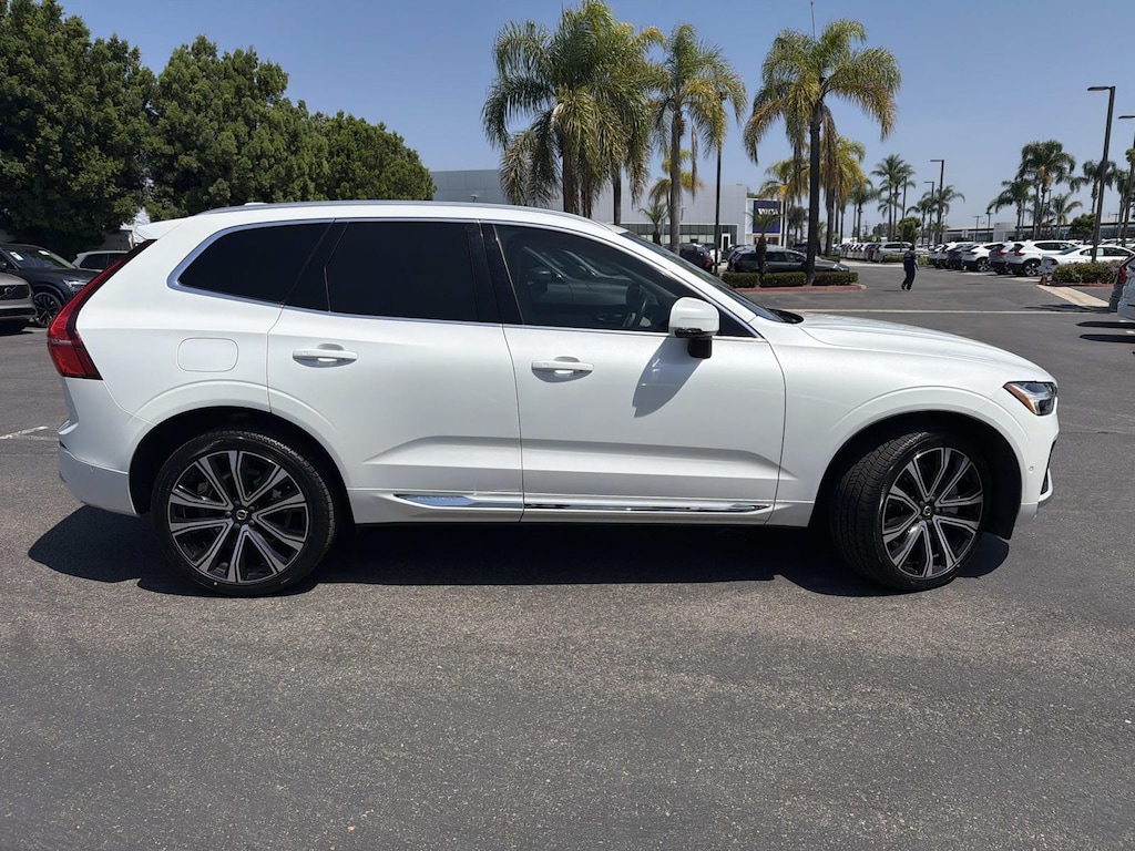 Certified 2023 Volvo XC60 Recharge Plug-In Hybrid T8 eAWD PHEV Ultimate Bright Theme Sport Utility