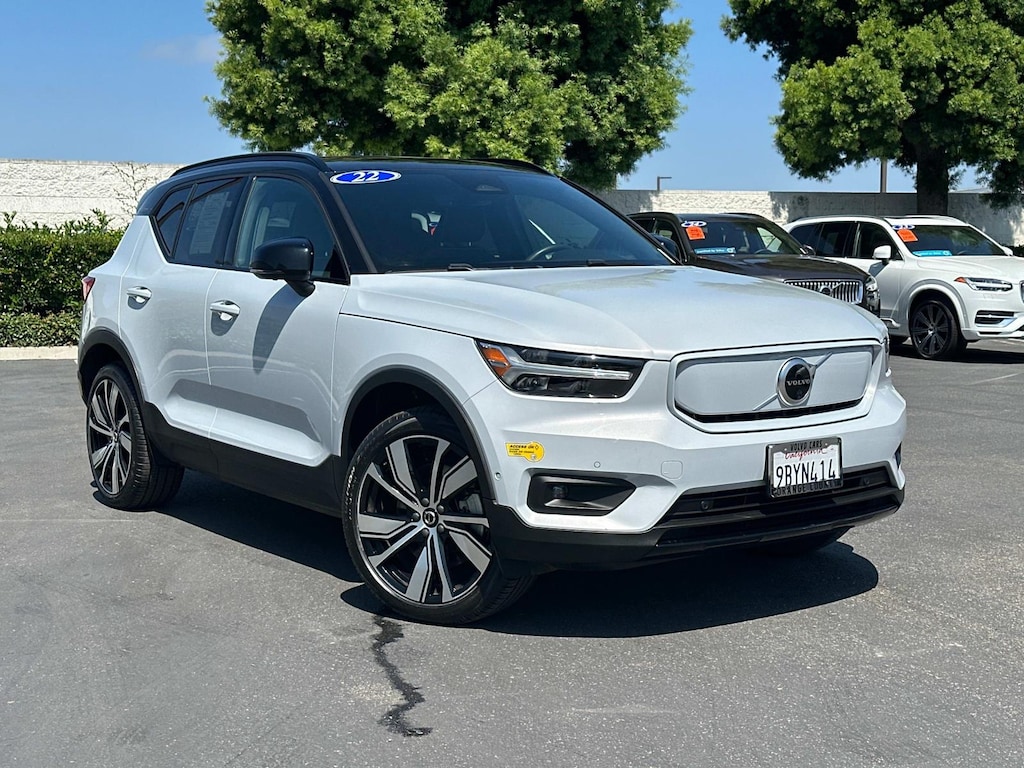 Certified 2022 Volvo XC40 Recharge Pure Electric P8 eAWD Twin Plus Sport Utility