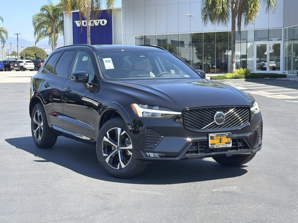 New 2027 Volvo XC60 B5 Core SUV