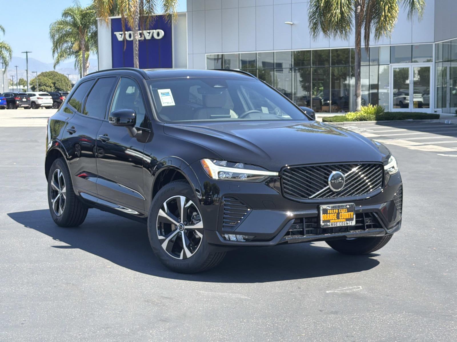 2027 Volvo XC60 B5 Core AWD SUV