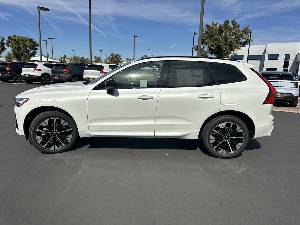 New 2026 Volvo XC60 B5 Plus SUV