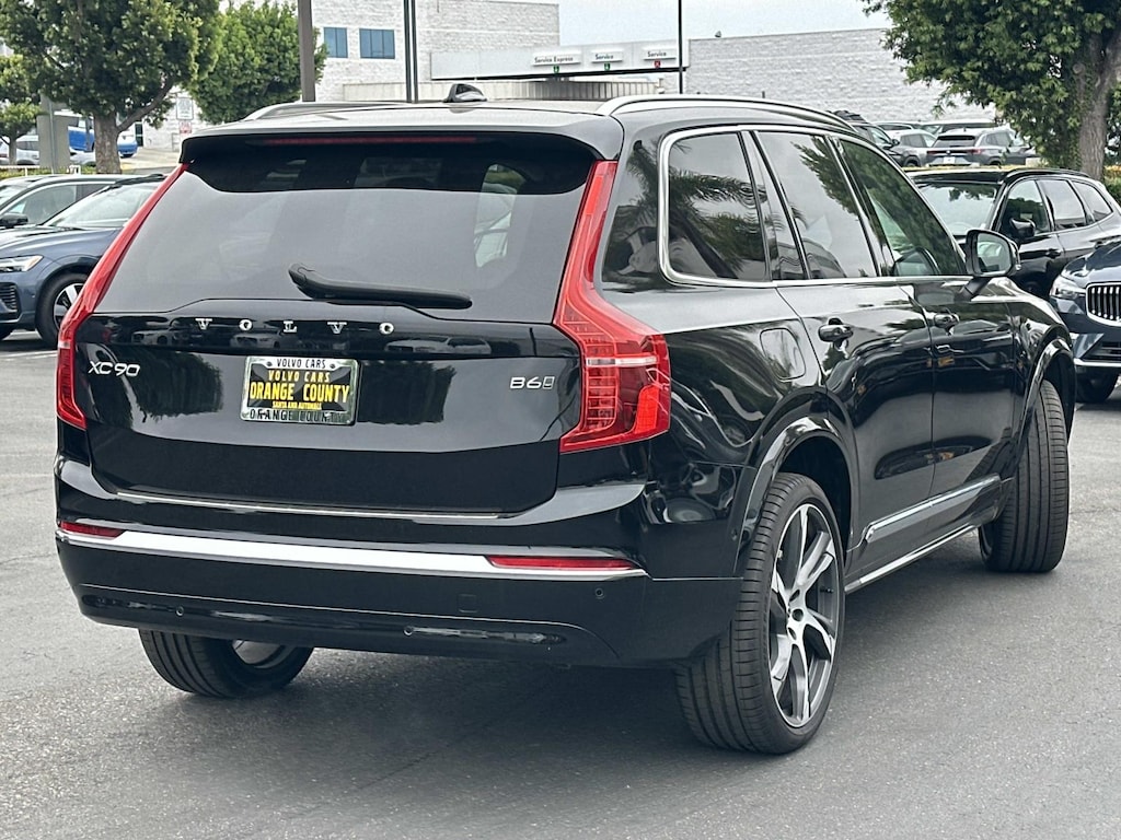 Certified 2024 Volvo XC90 B6 AWD Ultimate Bright Theme 6P Sport Utility