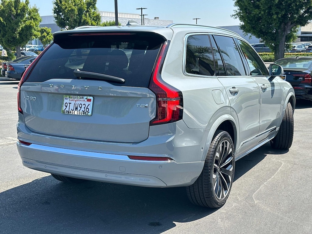 Certified 2025 Volvo XC90 Plug-In Hybrid 2025.5 T8 AWD Ultra 7-Seater Sport Utility
