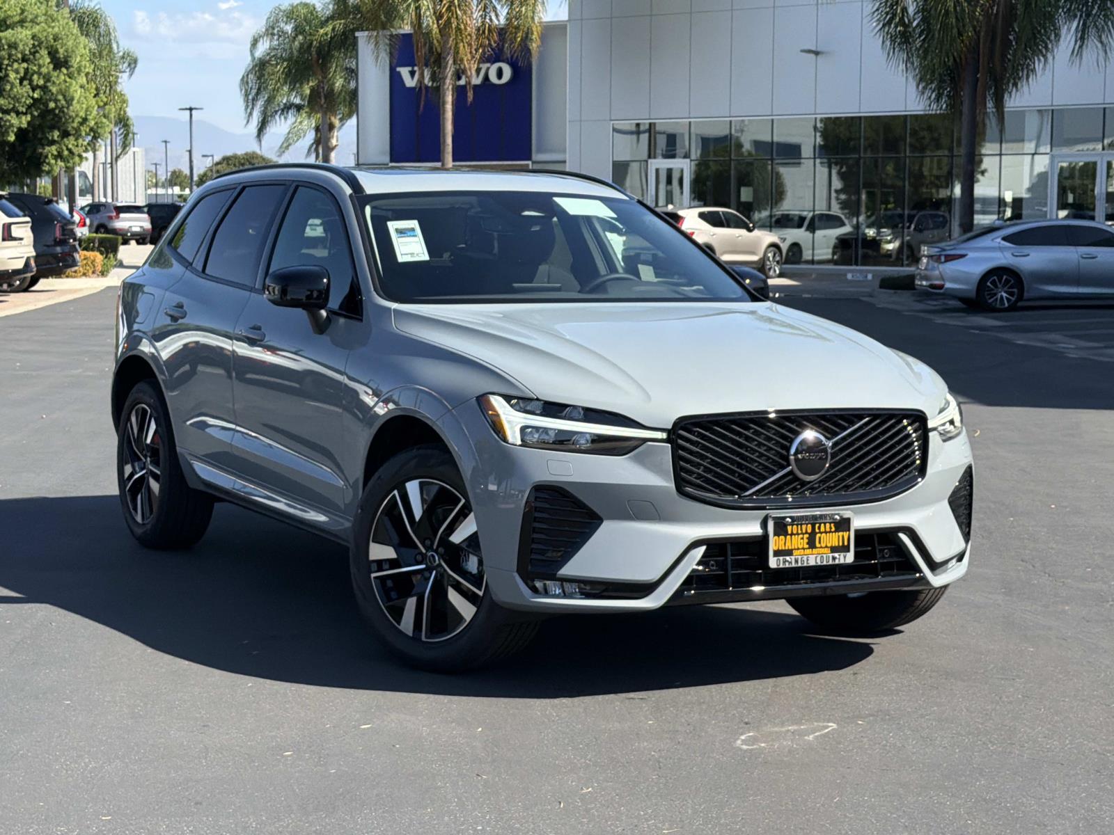 2027 Volvo XC60 B5 Core AWD SUV