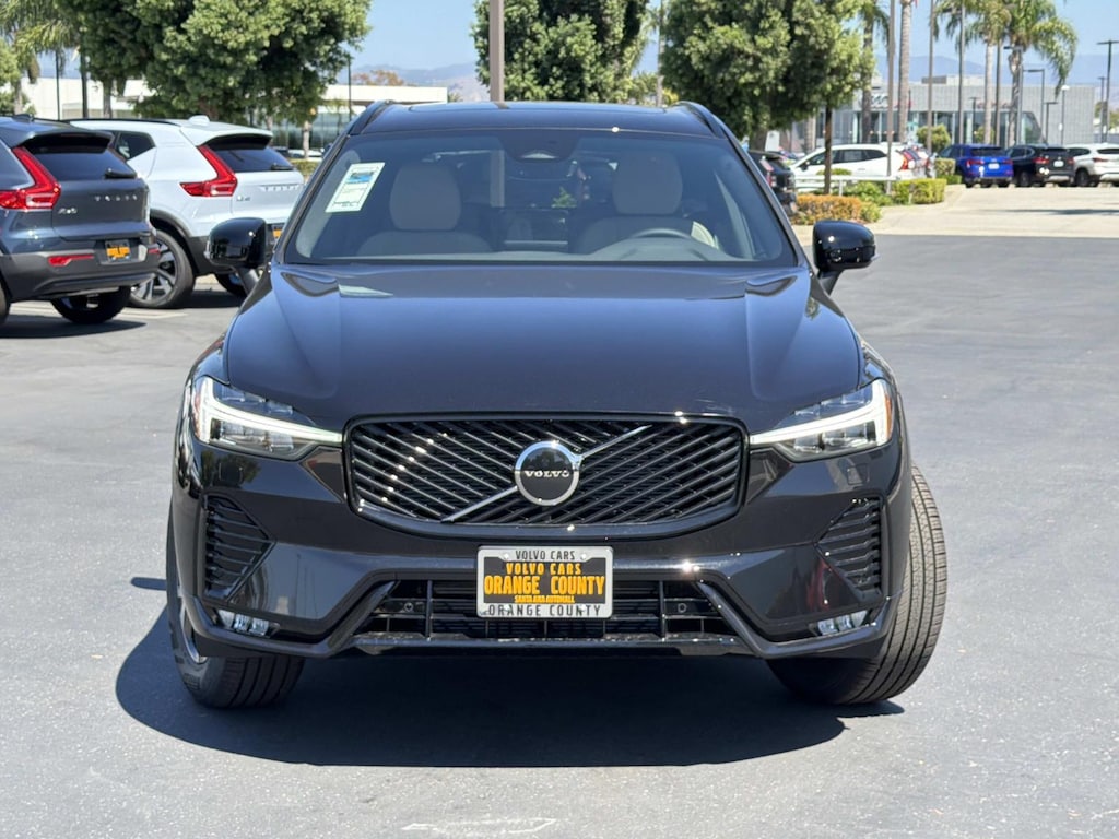 New 2027 Volvo XC60 B5 Core SUV