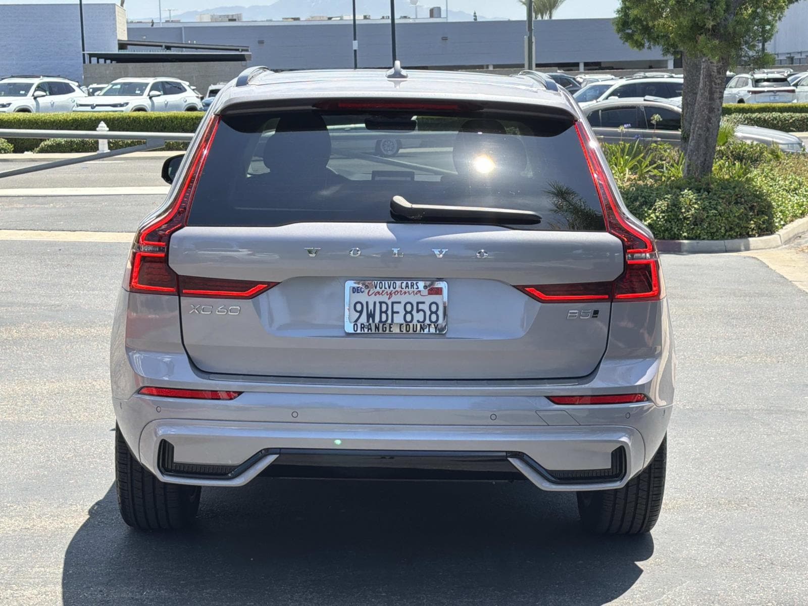 2026 Volvo XC60 Plus - Photo 6