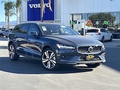 2026 Volvo V60 Cross Country B5 Plus AWD Wagon