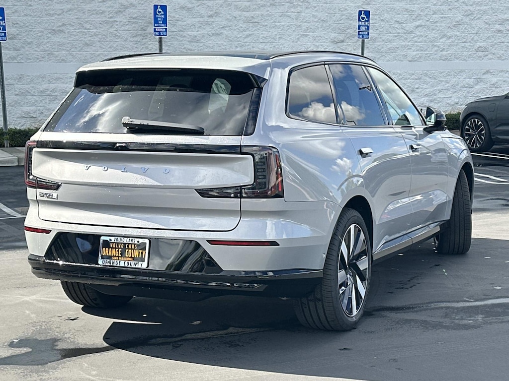 New 2025 Volvo EX90 Twin Motor Performance Ultra 7-Seater SUV