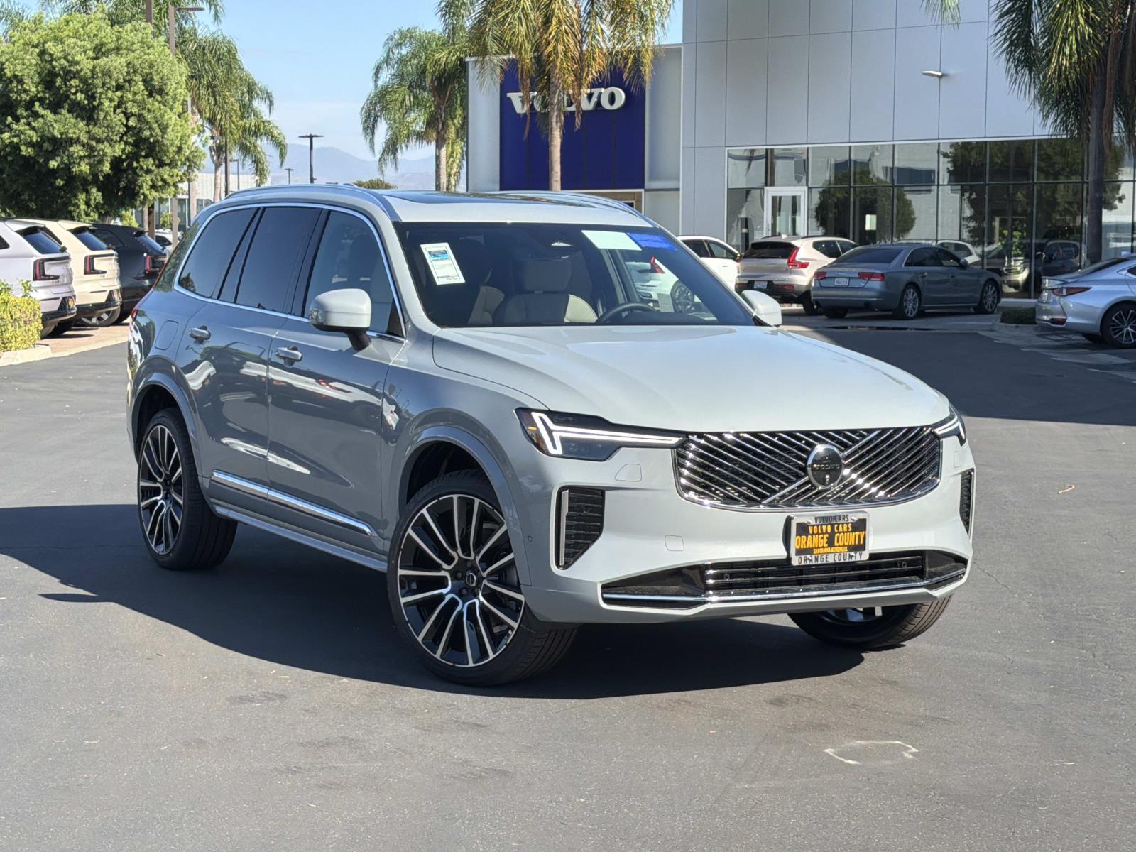 2027 Volvo XC90 B6 Plus 7-Seater AWD SUV
