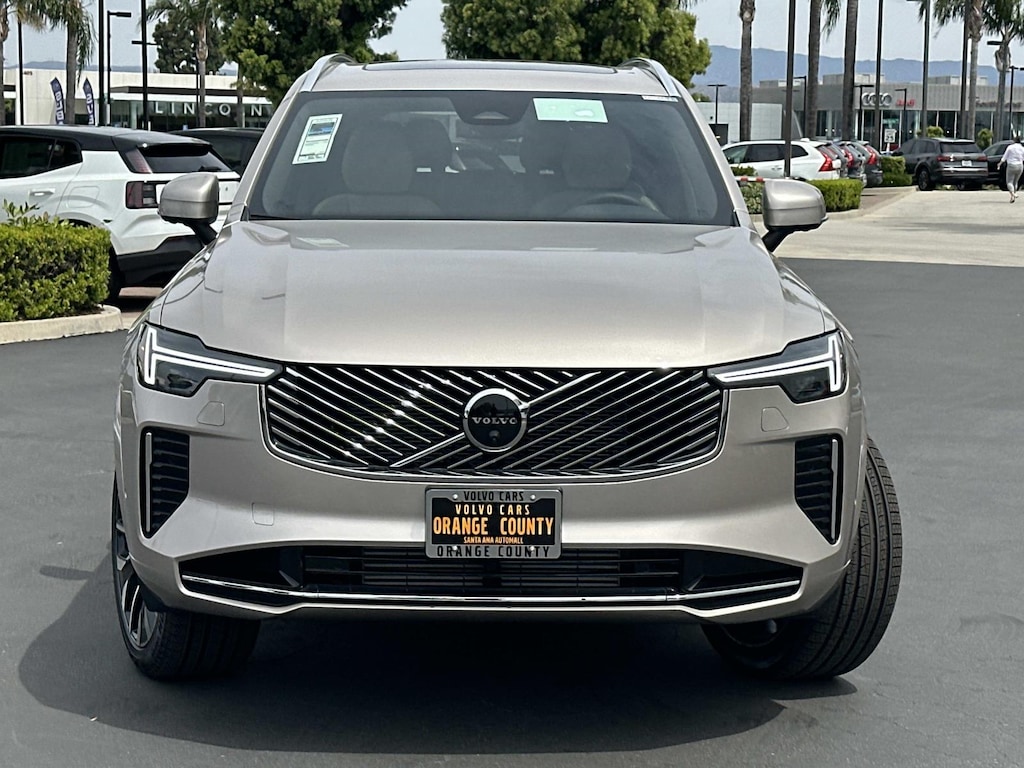 New 2026 Volvo XC90 plug-in hybrid T8 Plus 7-Seater SUV