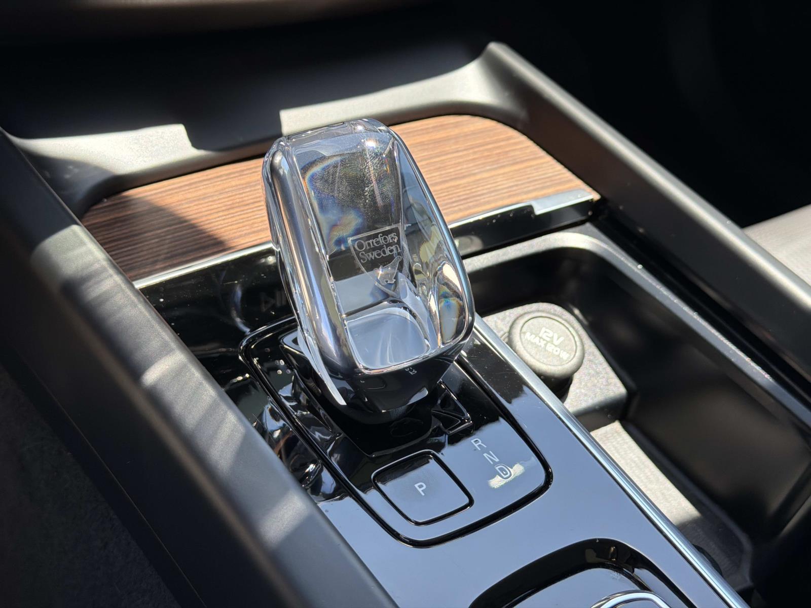 2023 Volvo XC60 Ultimate - Photo 14