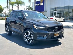 2026 Volvo XC40 B5 Ultra SUV