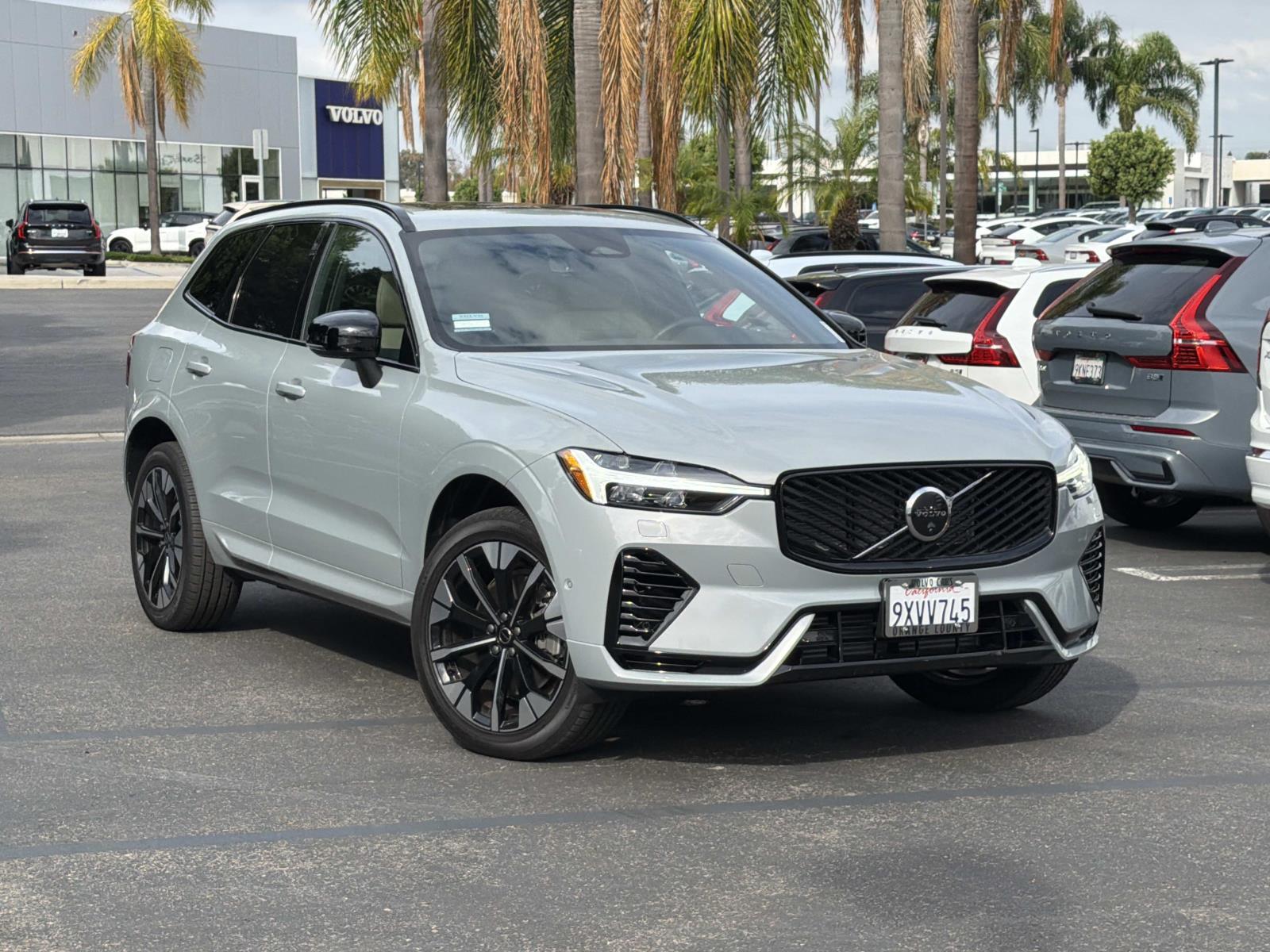 2026 Volvo XC60 Plug-In Hybrid